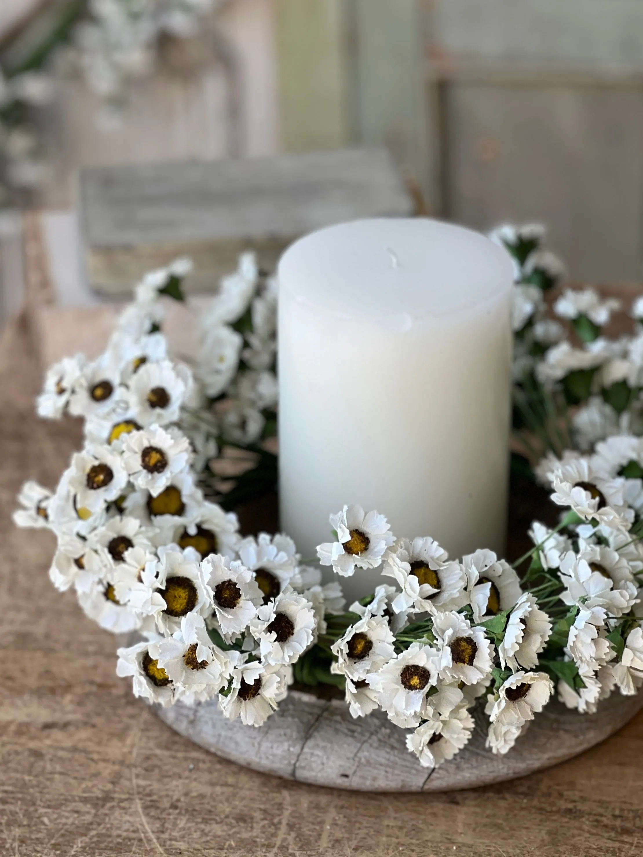 Fairchild Daisy Candle Ring | 14" | NOT CURRENTLY IN STOCK-New For Spring 2025!