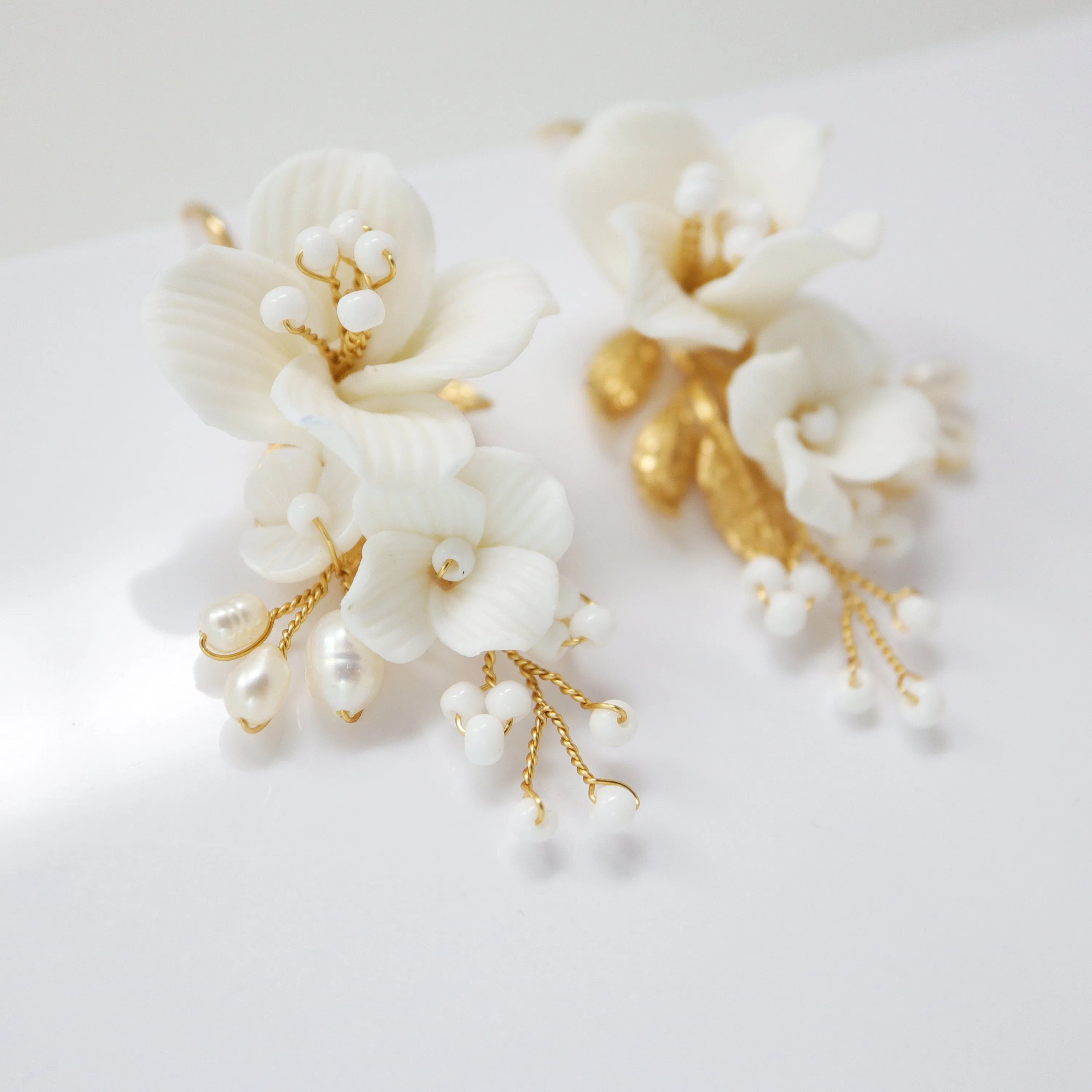 Natural Cultured Freshwater Pearl White Flower Necklace Set, Long Bridal Jewelry Pearl Bridal Earrings and Necklace Statement Earrings