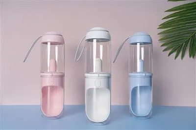 'PYURE' Handheld Travel Filtered Pet Water Feeder