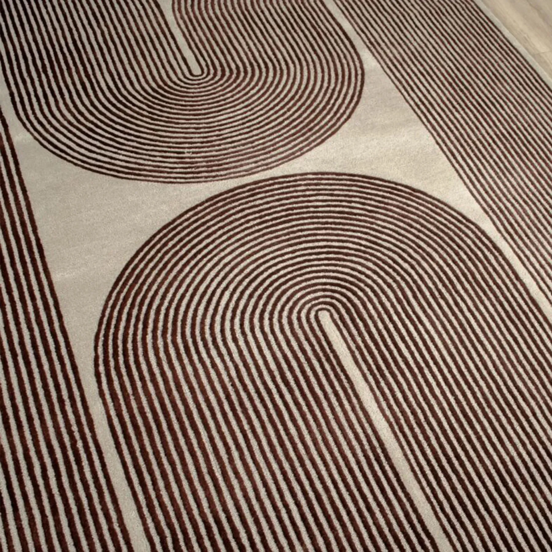 Viper Rug - Currant 200cm x 290cm